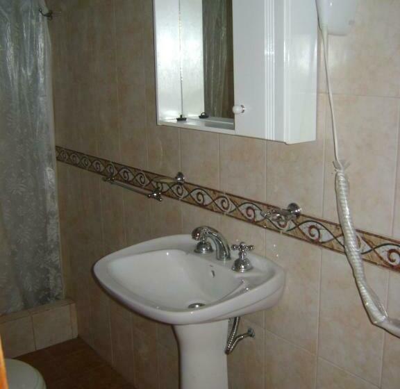 غرفة قياسية, Petit