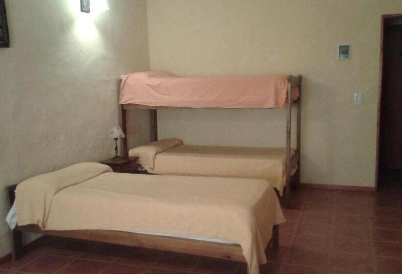 غرفة عائلية, Petit