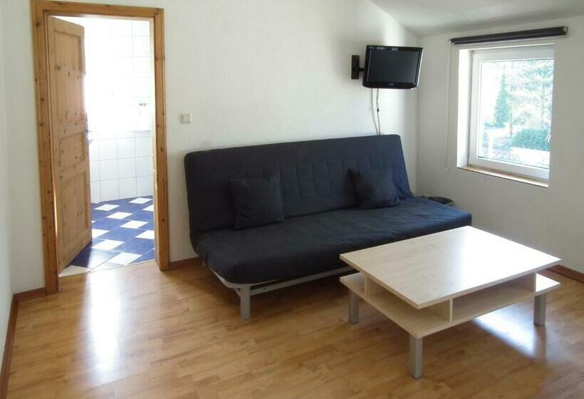 침실 2개 아파트, Stadt Coblenz