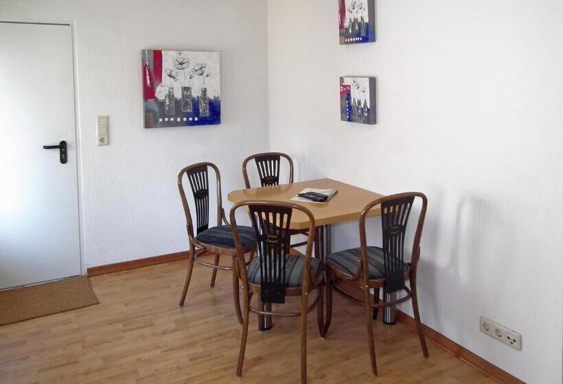 Апартаменты 2 Спальни, Stadt Coblenz