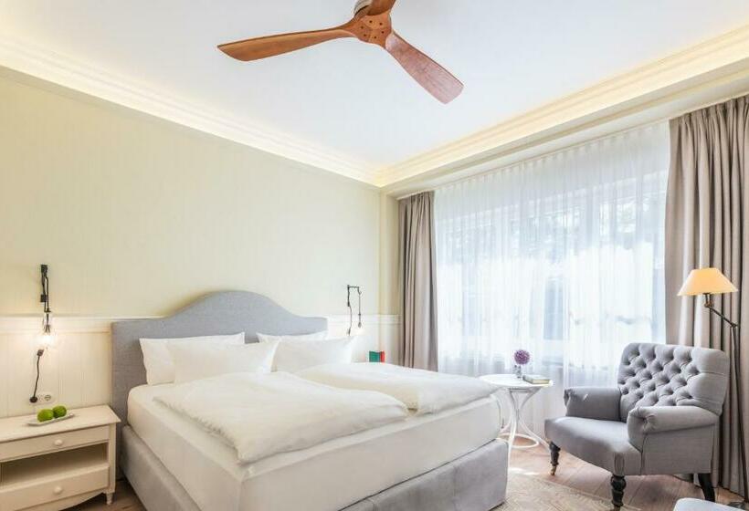 اتاق سوپریور, Strandhotel Ahlbeck