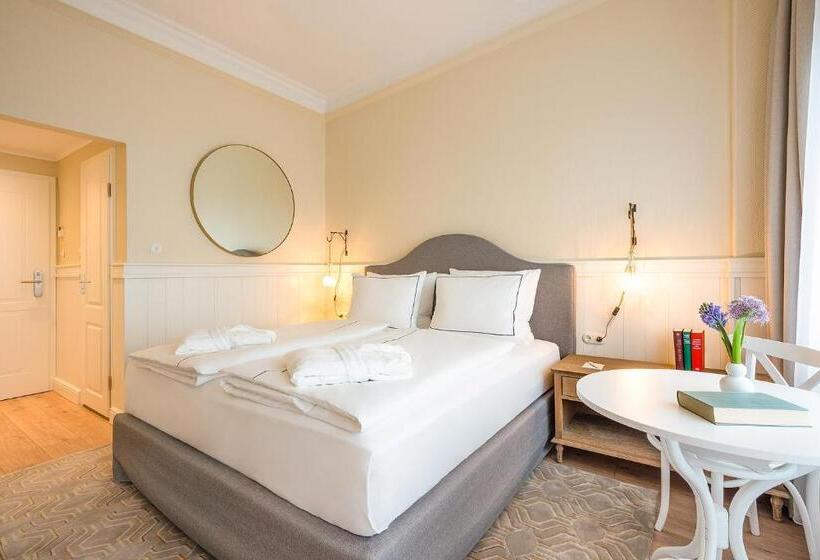 디럭스 테라스 룸 바다 전망, Strandhotel Ahlbeck