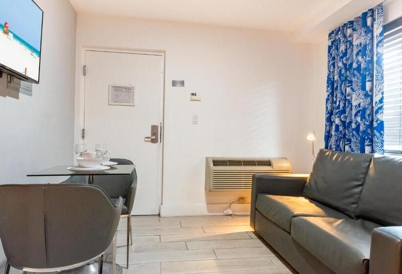 סוויטה, Waterside Hotel And Suites