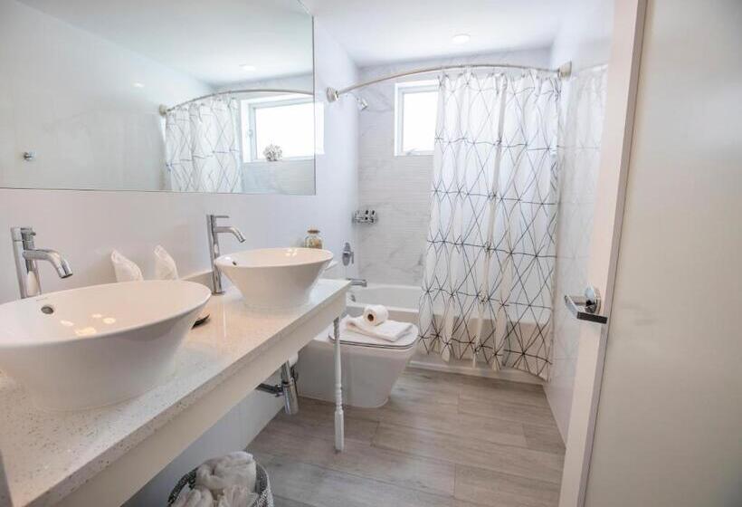 סוויטה, Waterside Hotel And Suites