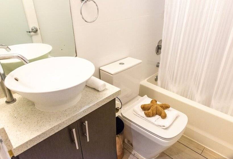 סוויטה, Waterside Hotel And Suites