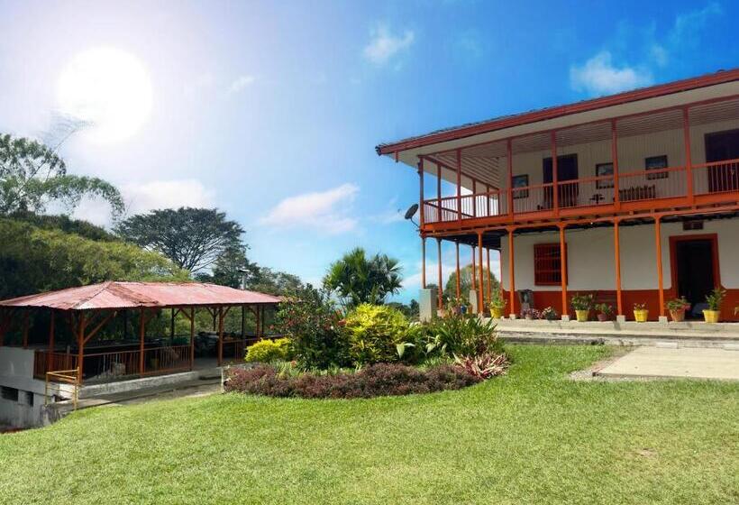 家庭间, Finca Tradicional El Balcón