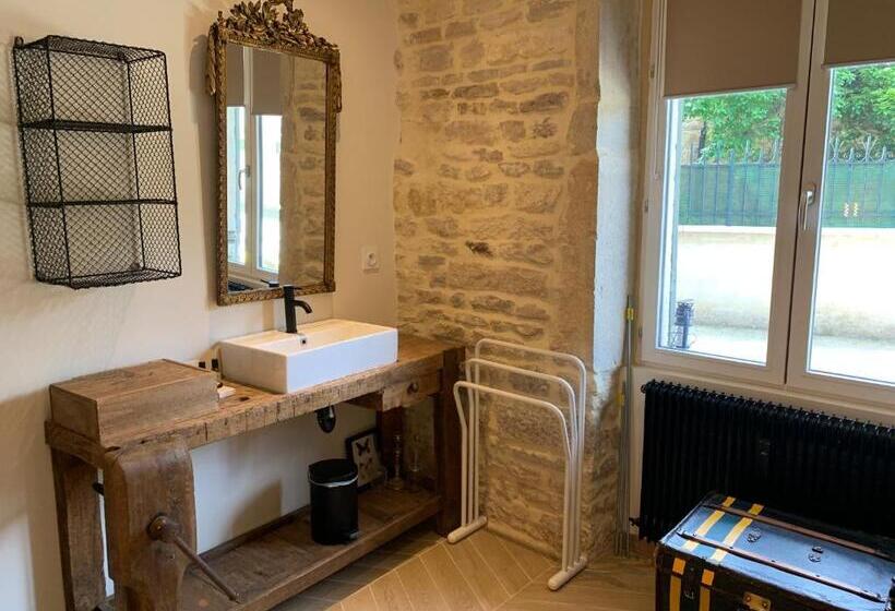 آپارتمان 1 خوابه با تراس, Chez Marie   Centre   Parking Privé   Hospices