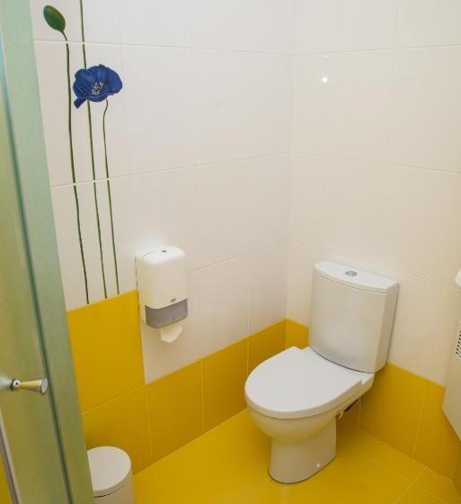 اتاق استاندارد, 12 Months Mini