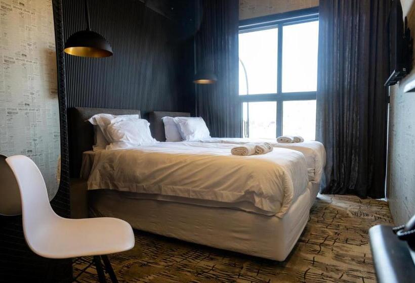 اتاق استاندارد, Cargo88