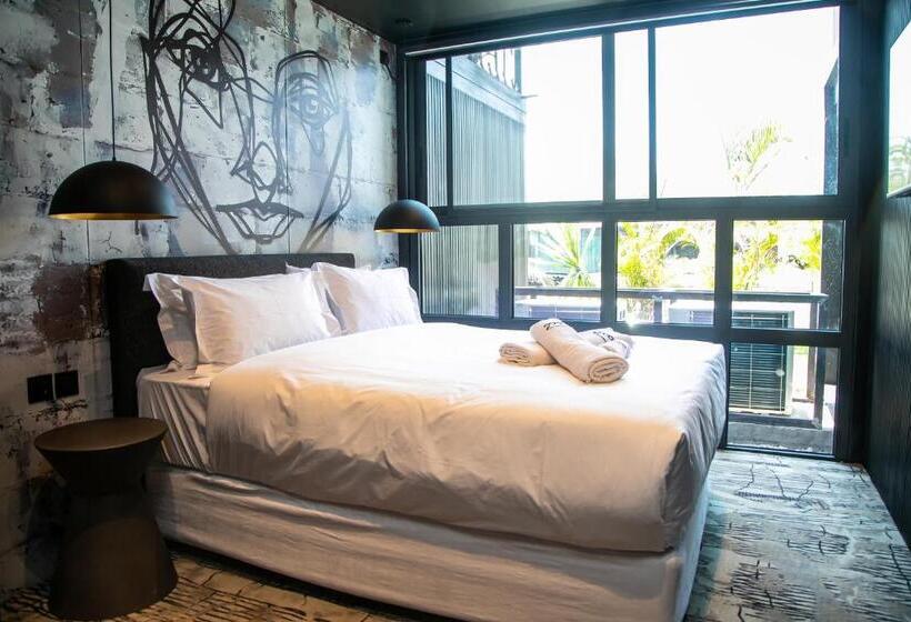 اتاق استاندارد, Cargo88