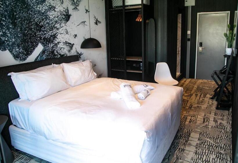 اتاق استاندارد با بالکن, Cargo88