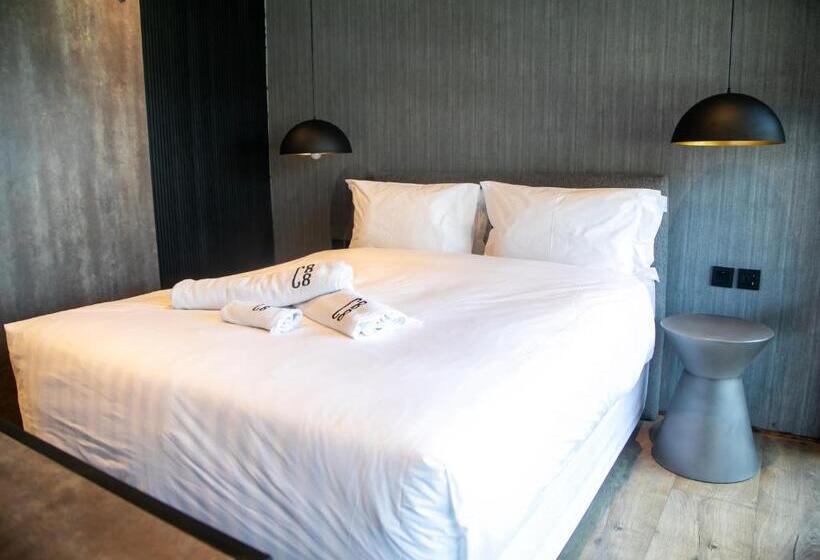 اتاق لوکس, Cargo88