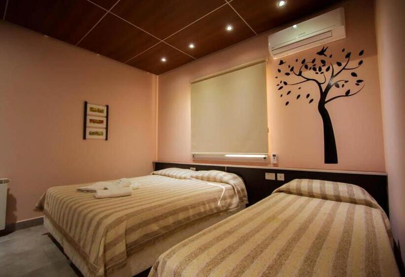 شقة غرفتين, El Libertador