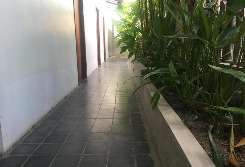 غرفة ديلوكس مطلة على حمام السباحة, Chhouy Vathna Angkor Boutique