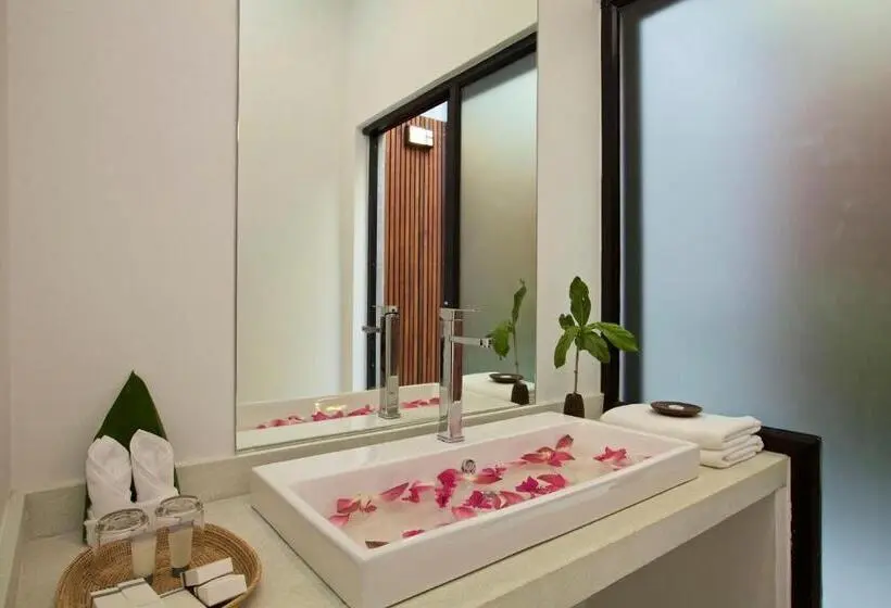 Deluxe-huone Allasnäkymä, Chhouy Vathna Angkor Boutique