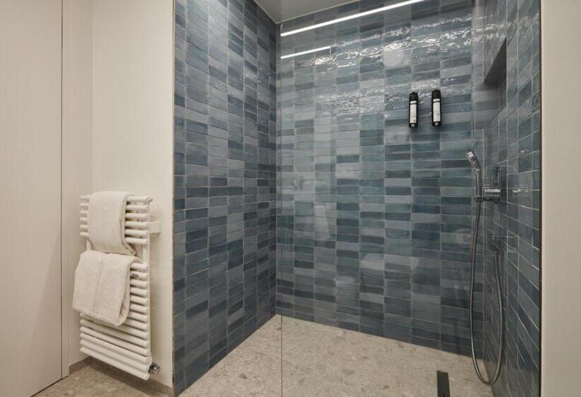 آپارتمان 1 خوابه, Résidence Du Lys   Perrin Apartments