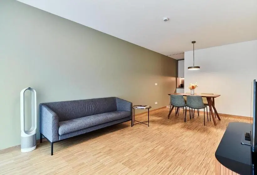 آپارتمان 1 خوابه با بالکن, Résidence Du Lys Perrin Apartments
