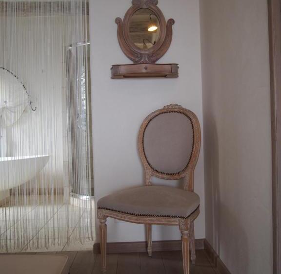 חדר דלוקס, Les Lumières De Genève