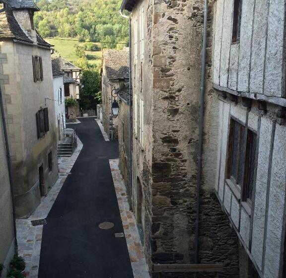 スタンダードルーム, Portail Haut