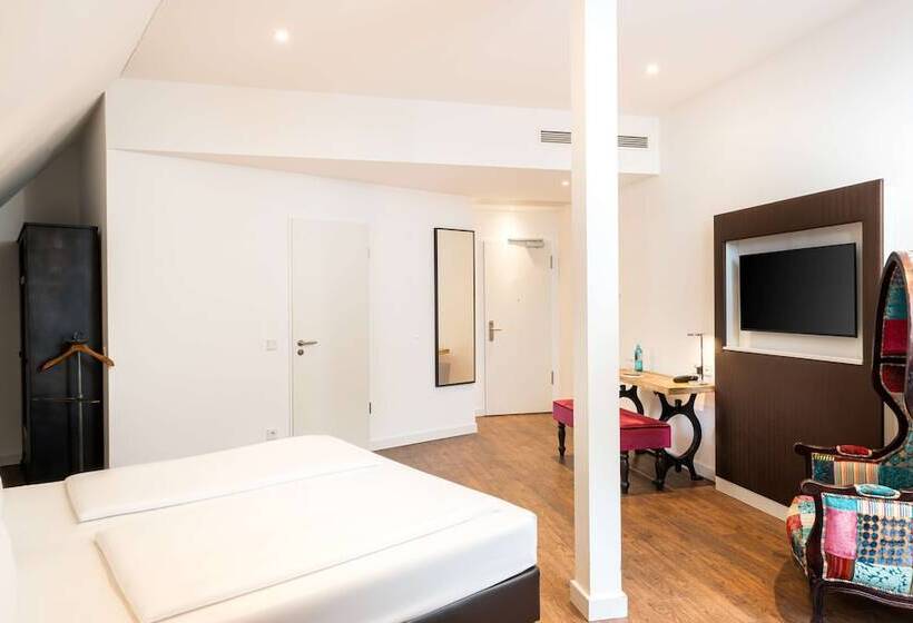 Трехместный Номер Superior, Elaya Leipzig City Center