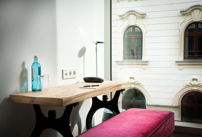 Четырехместный Номер Стандарт, Elaya Leipzig City Center