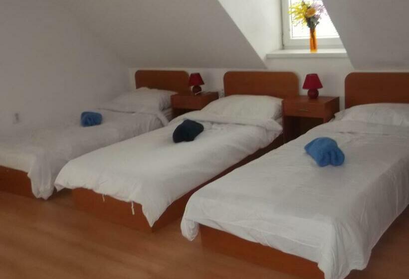 스탠다드 트리플 룸, Alcorso Pension