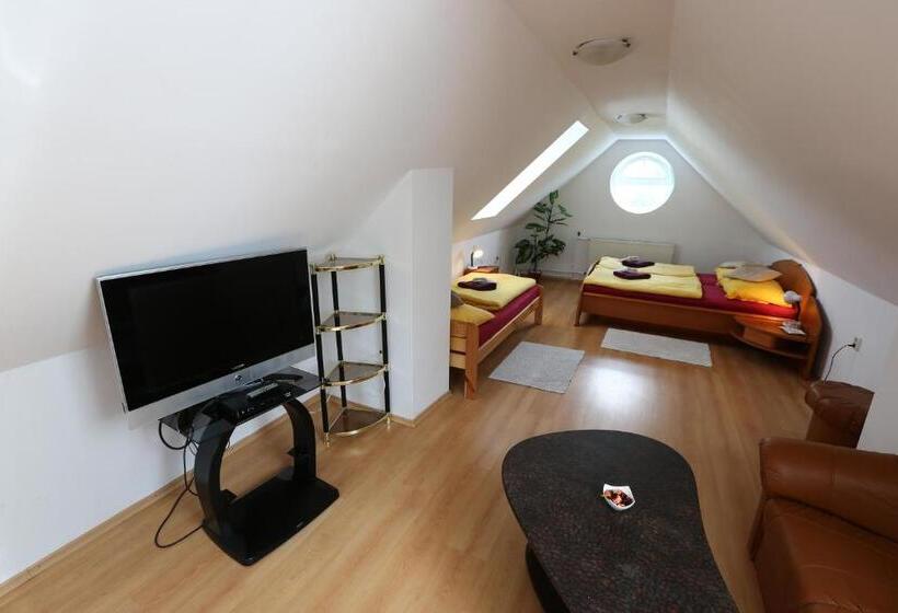 복층 룸, Alcorso Pension