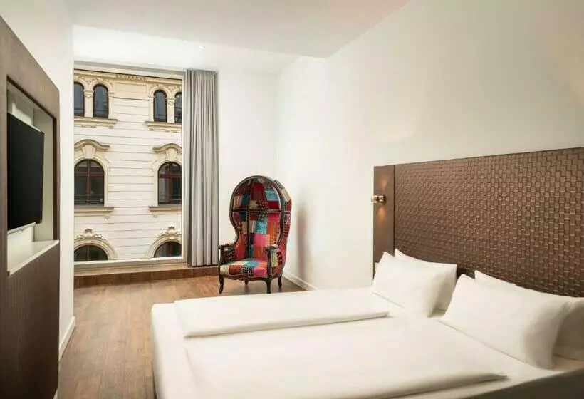 اتاق استاندارد سه نفره, Elaya Leipzig City Center