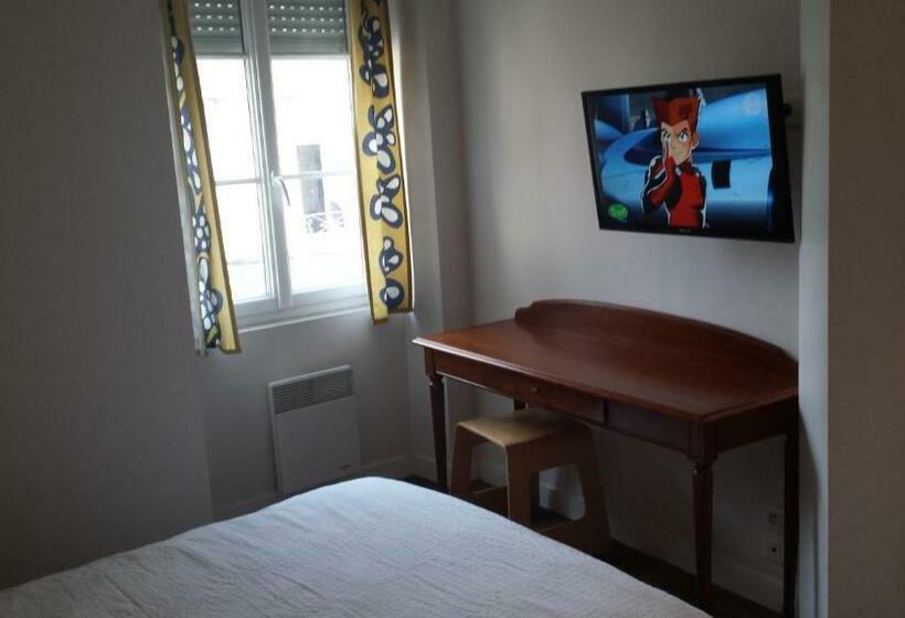 标准间, Au Pigeon Blanc