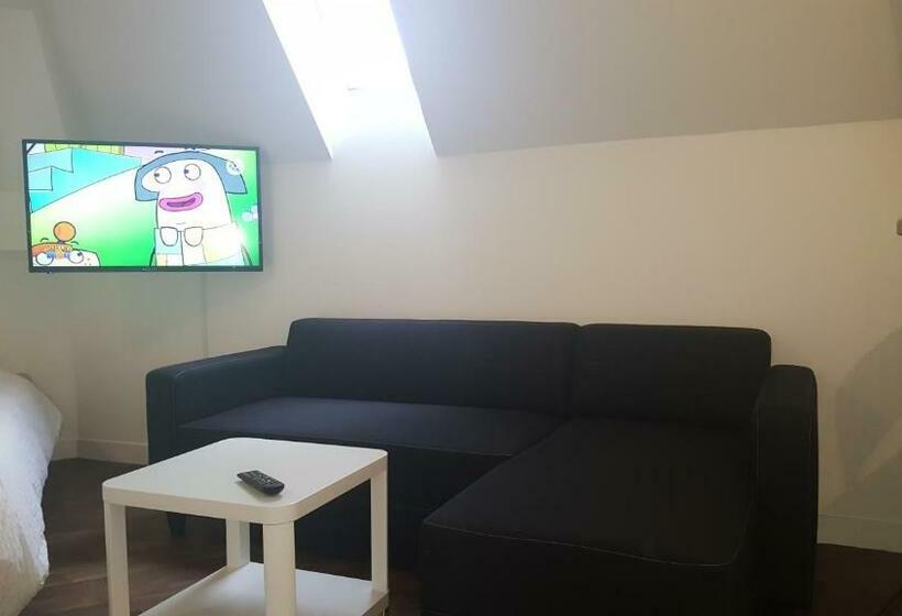 经典工作室, Au Pigeon Blanc