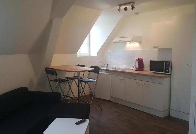 经典工作室, Au Pigeon Blanc