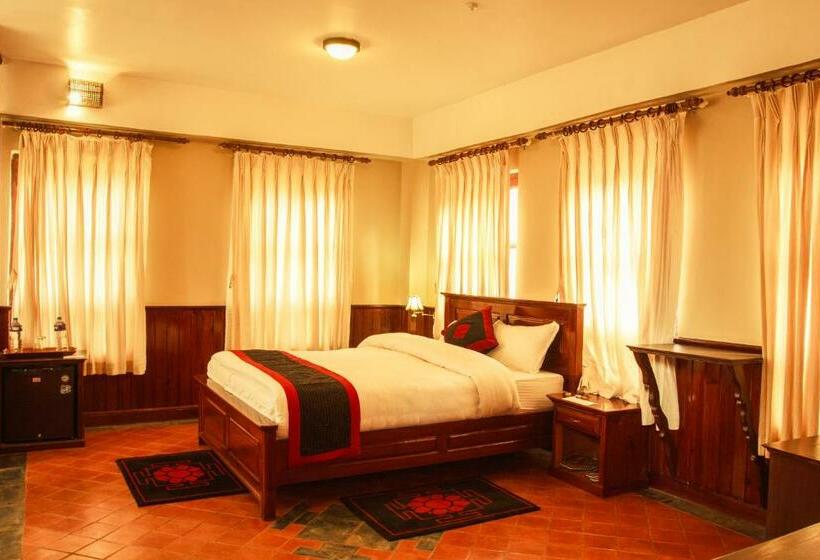 اتاق لوکس خانوادگی, Bhaktapur Paradise