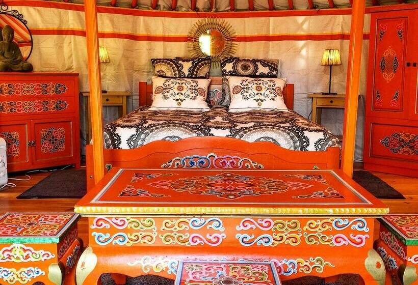 كوخ قياسي, Eco Yourte Les Airelles