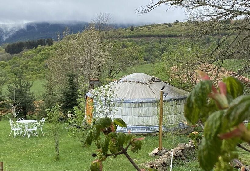 كوخ قياسي, Eco Yourte Les Airelles