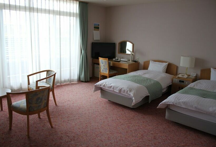 Номер Стандарт, Lavenir