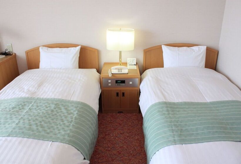 Номер Стандарт, Lavenir