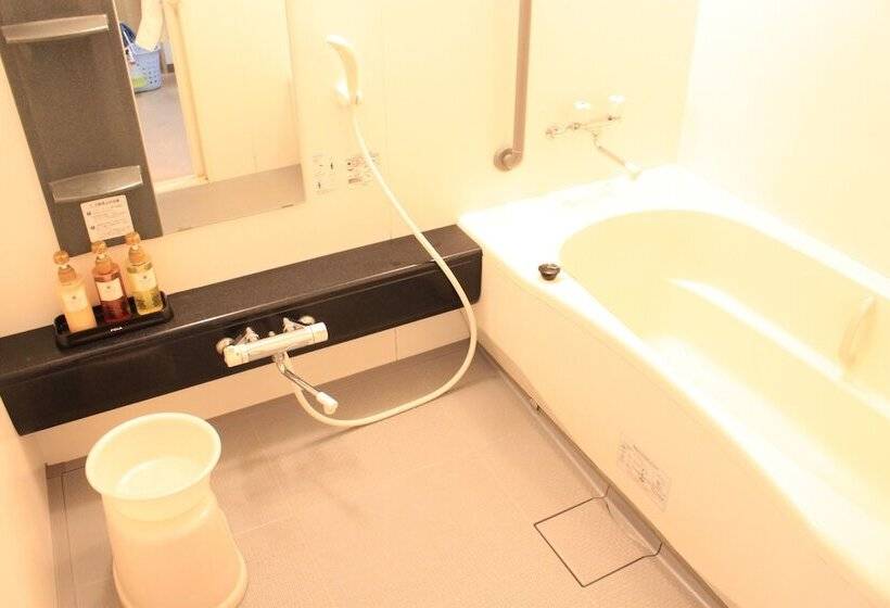 Номер Deluxe, Lavenir