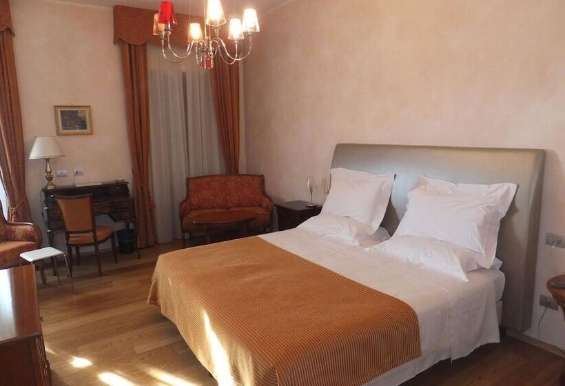 デラックスルーム, Villa Borghi