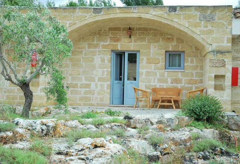 コンフォートルーム, Masseria Relais Santa Teresa