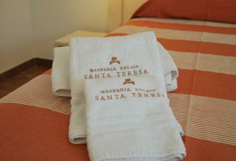 コンフォートルーム, Masseria Relais Santa Teresa