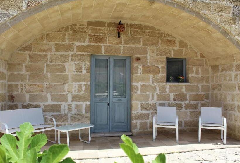 コンフォートルーム, Masseria Relais Santa Teresa