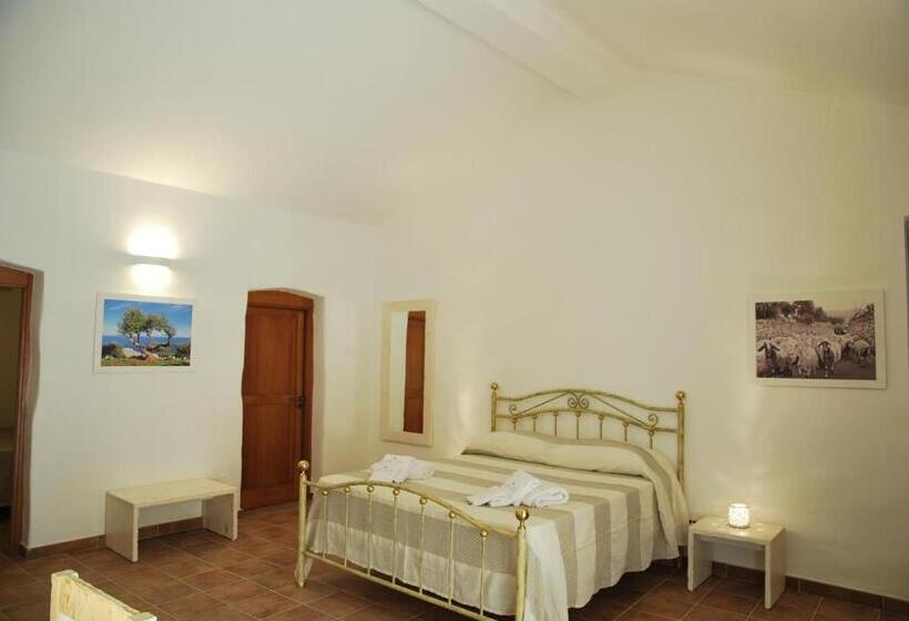 スイート（家族用）, Masseria Relais Santa Teresa
