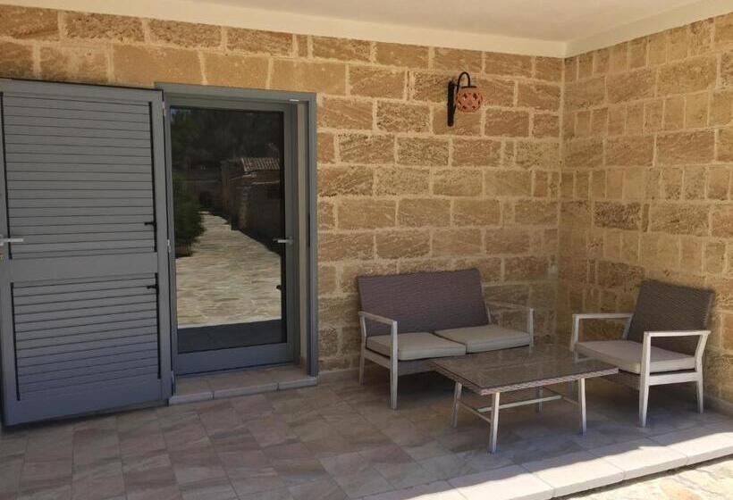 スタンダードルーム, Masseria Relais Santa Teresa