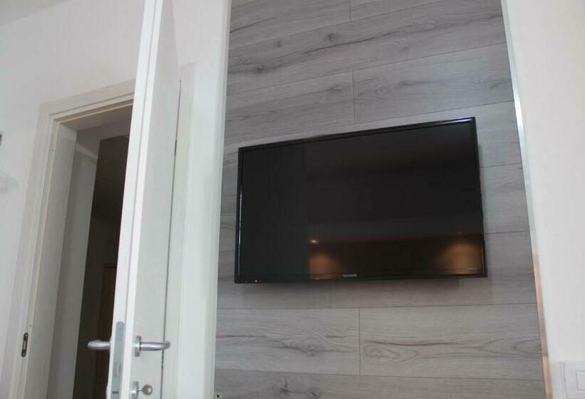 غرفة سوبيريور, House Sabbioneta