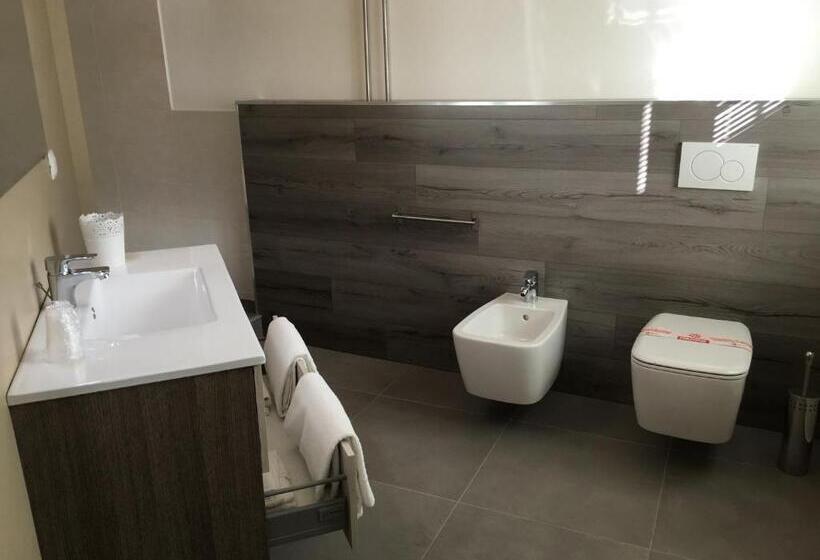 غرفة سوبيريور, House Sabbioneta