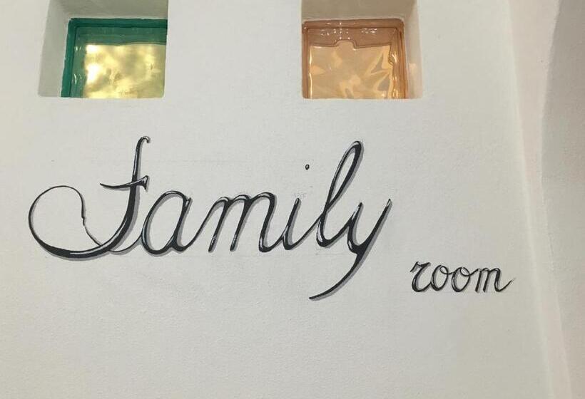 غرفة ديلوكس, House Sabbioneta