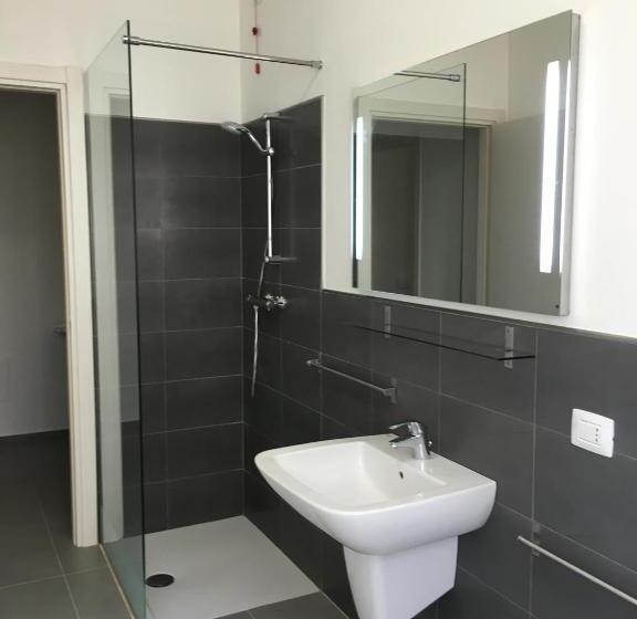 غرفة قياسية, House Sabbioneta