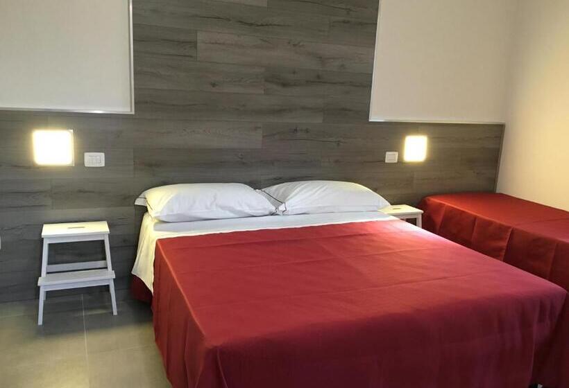 غرفة قياسية, House Sabbioneta