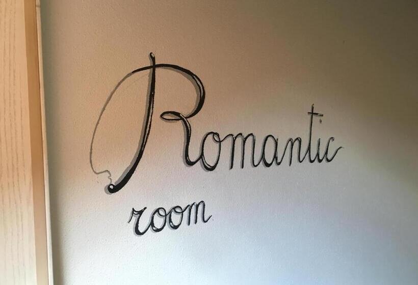 غرفة إقتصادية, House Sabbioneta