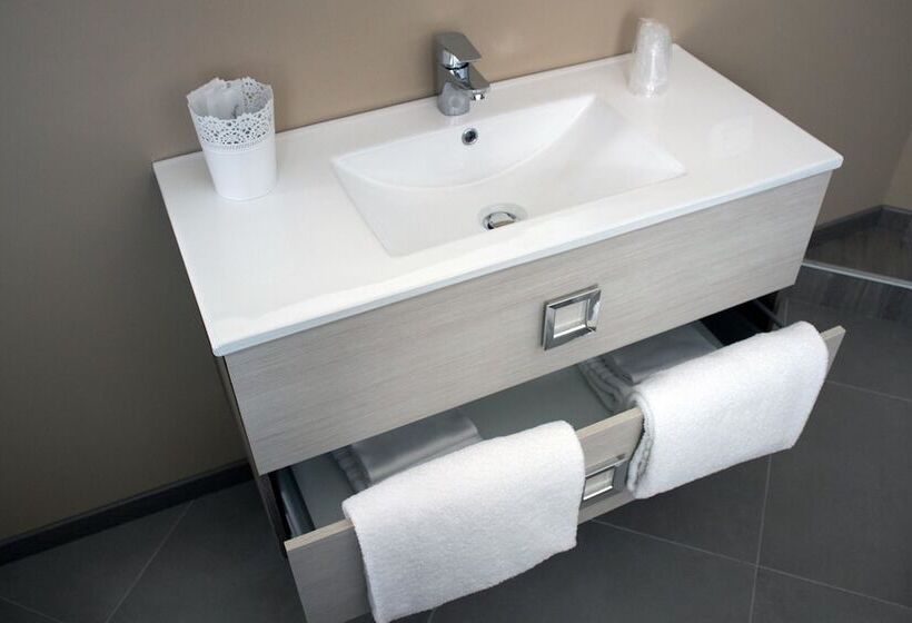 غرفة سوبيريور, House Sabbioneta